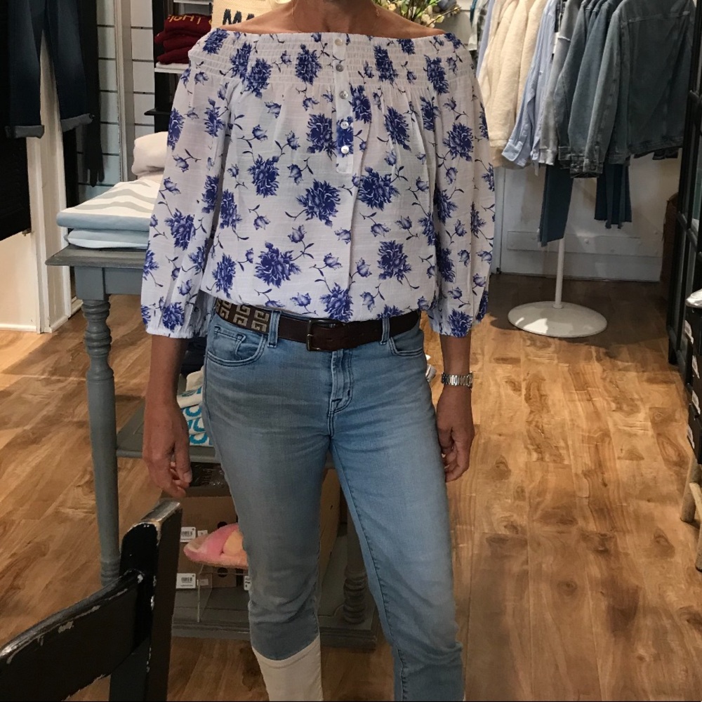 ee:some off the shoulder top